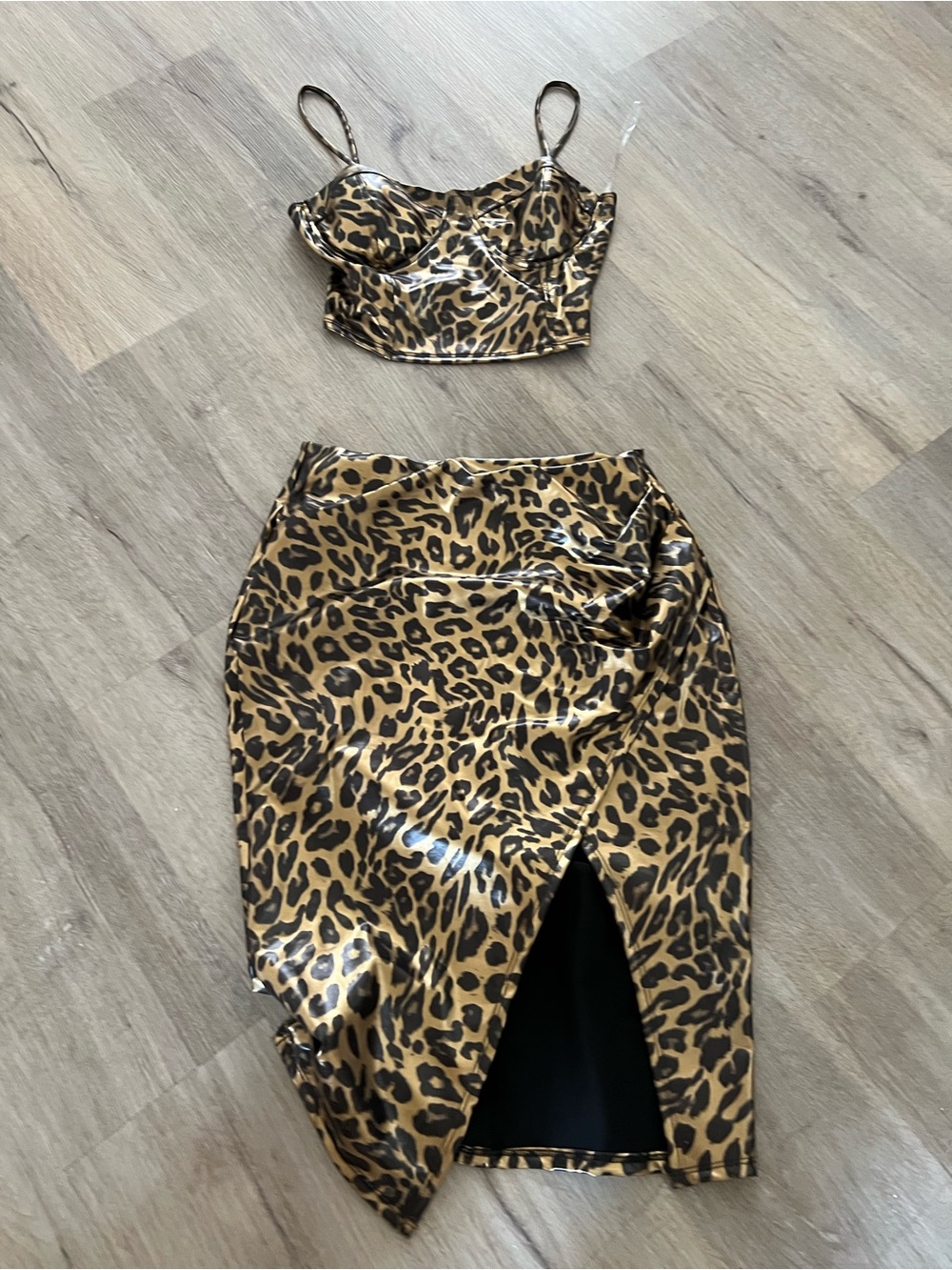 Leopard Print Satin Two-Piece skirt set - Gold/Black